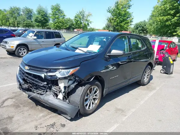 2GNAXREV1J6160090 2018 CHEVROLET EQUINOX - Image 2