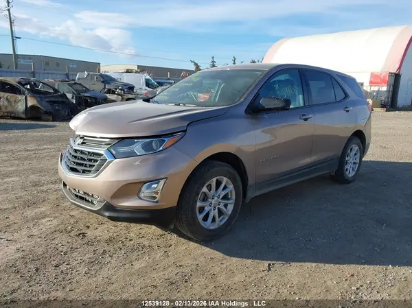 2GNAXREV1J6191114 2018 CHEVROLET EQUINOX - Image 2