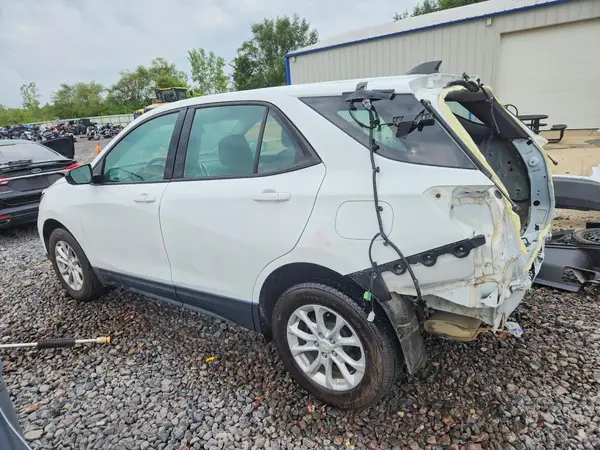 2GNAXREV1J6230705 2018 CHEVROLET EQUINOX - Image 2