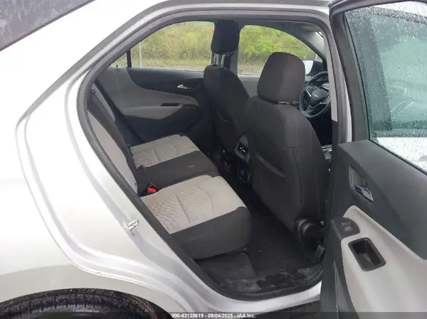 2GNAXREV1J6276955 2018 CHEVROLET EQUINOX - Image 8