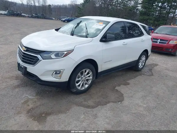 2GNAXREV1J6318167 2018 CHEVROLET EQUINOX - Image 2