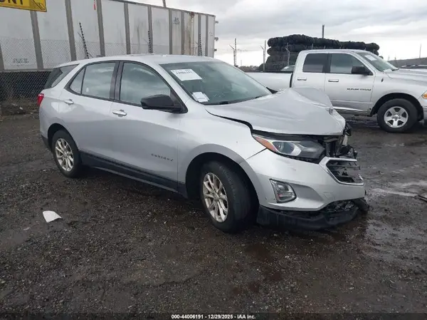 2GNAXREV2J6106846 2018 CHEVROLET EQUINOX - Image 1
