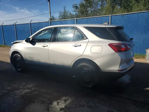 2GNAXREV2J6137949 2018 CHEVROLET EQUINOX - Image 2