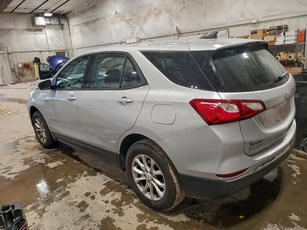 2GNAXREV2J6195091 2018 CHEVROLET EQUINOX - Image 2