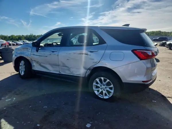 2GNAXREV2J6235847 2018 CHEVROLET EQUINOX - Image 2