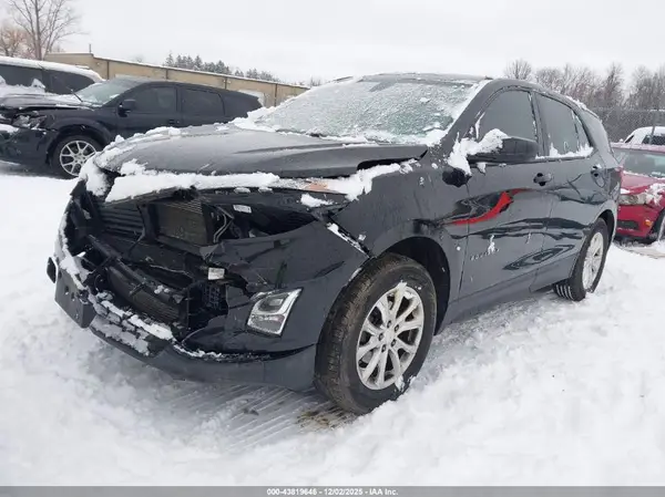 2GNAXREV2J6274874 2018 CHEVROLET EQUINOX - Image 2