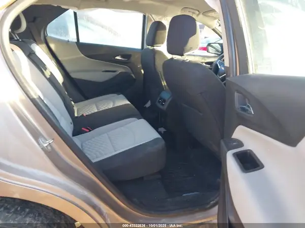 2GNAXREV2J6289486 2018 CHEVROLET EQUINOX - Image 8