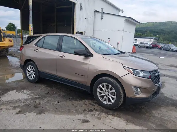 2GNAXREV2J6338413 2018 CHEVROLET EQUINOX - Image 1