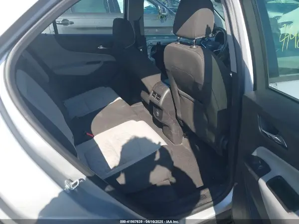 2GNAXREV3J6125311 2018 CHEVROLET EQUINOX - Image 8
