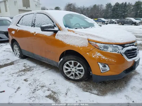 2GNAXREV3J6128998 2018 CHEVROLET EQUINOX - Image 1