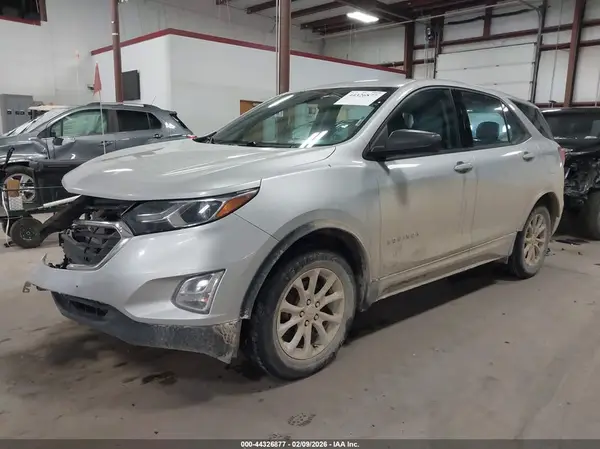 2GNAXREV3J6159278 2018 CHEVROLET EQUINOX - Image 2