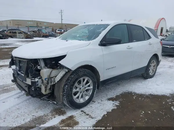 2GNAXREV3J6211329 2018 CHEVROLET EQUINOX - Image 2