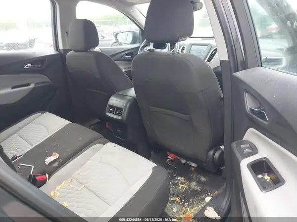 2GNAXREV3J6250731 2018 CHEVROLET EQUINOX - Image 8