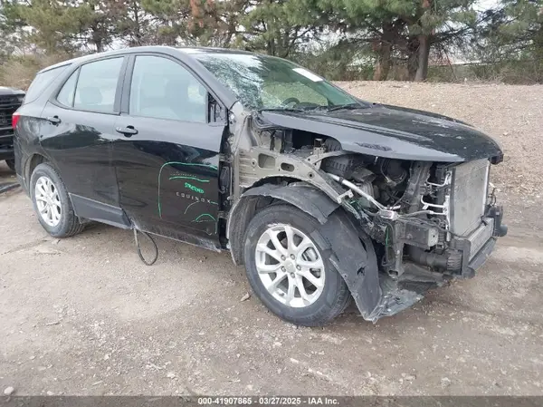 2GNAXREV3J6258814 2018 CHEVROLET EQUINOX - Image 1