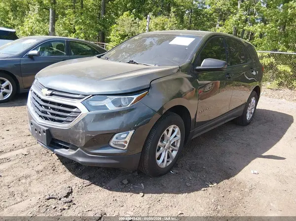 2GNAXREV3J6286404 2018 CHEVROLET EQUINOX - Image 2