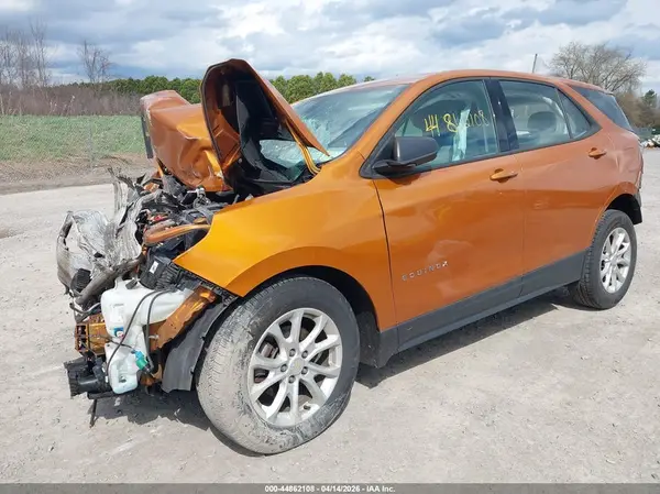 2GNAXREV3J6341160 2018 CHEVROLET EQUINOX - Image 2