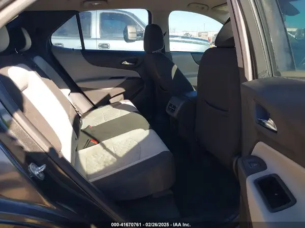 2GNAXREV4J6115497 2018 CHEVROLET EQUINOX - Image 8