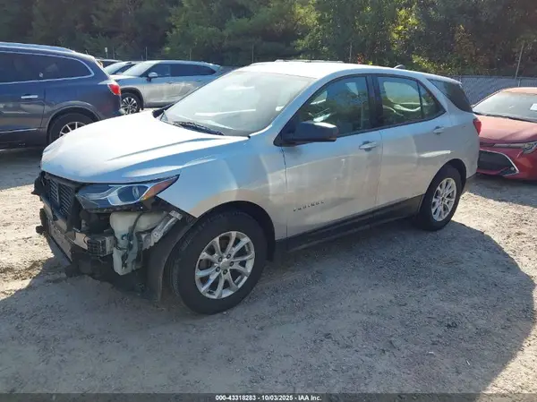 2GNAXREV4J6141789 2018 CHEVROLET EQUINOX - Image 2