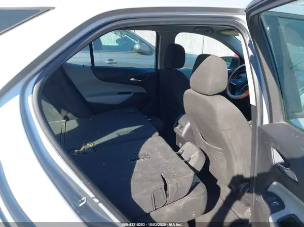 2GNAXREV4J6141789 2018 CHEVROLET EQUINOX - Image 8