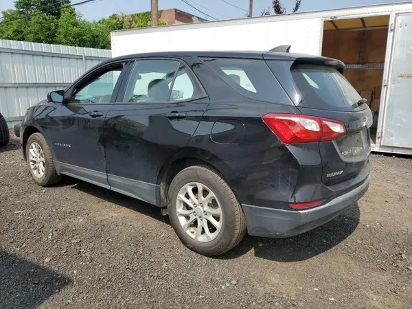 2GNAXREV4J6174890 2018 CHEVROLET EQUINOX - Image 2