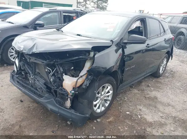 2GNAXREV4J6221013 2018 CHEVROLET EQUINOX - Image 2