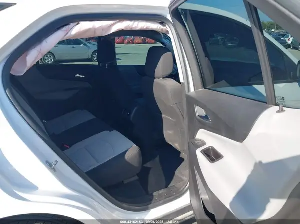 2GNAXREV4J6231704 2018 CHEVROLET EQUINOX - Image 8