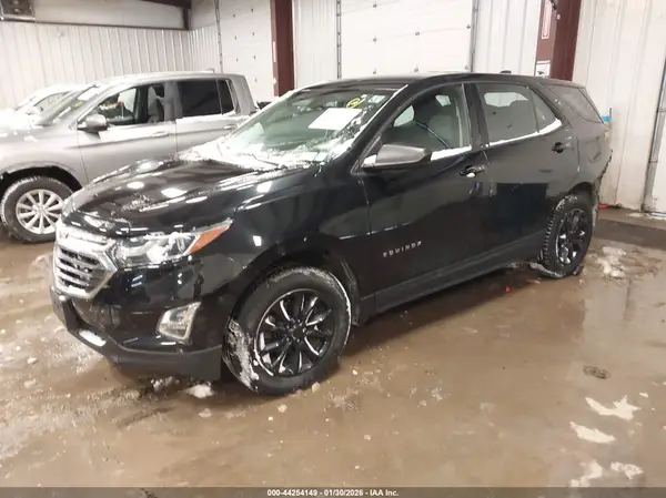 2GNAXREV4J6245098 2018 CHEVROLET EQUINOX - Image 2