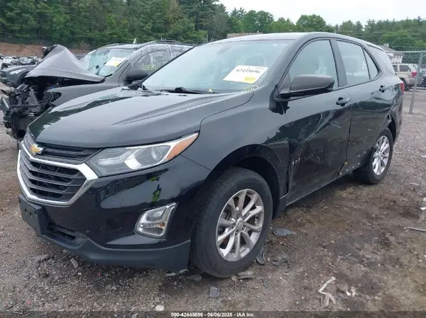 2GNAXREV4J6346786 2018 CHEVROLET EQUINOX - Image 2