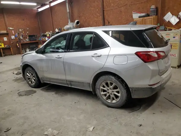 2GNAXREV5J6116870 2018 CHEVROLET EQUINOX - Image 2