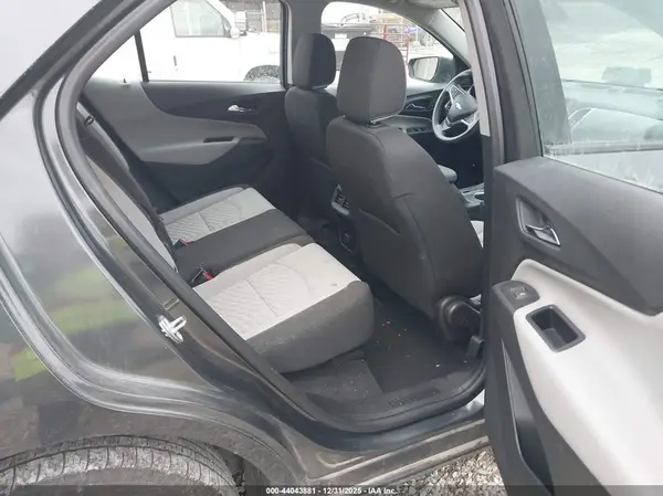 2GNAXREV5J6160609 2018 CHEVROLET EQUINOX - Image 8