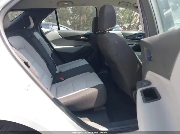 2GNAXREV5J6160819 2018 CHEVROLET EQUINOX - Image 8