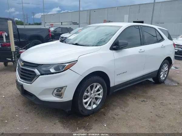 2GNAXREV5J6172405 2018 CHEVROLET EQUINOX - Image 2
