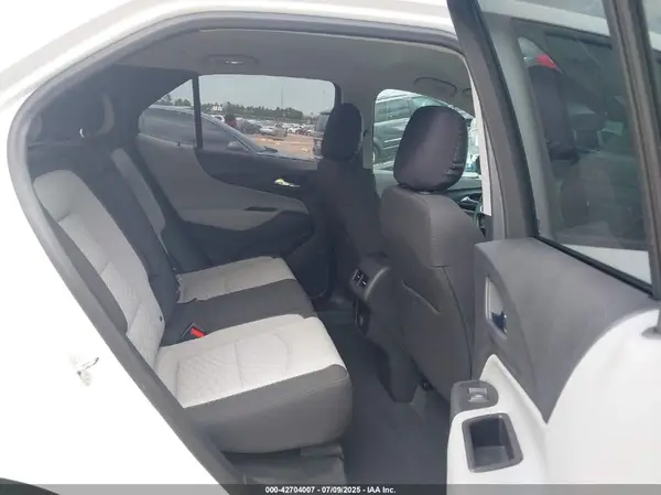 2GNAXREV5J6172405 2018 CHEVROLET EQUINOX - Image 8