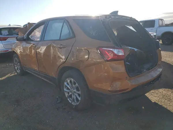 2GNAXREV5J6233624 2018 CHEVROLET EQUINOX - Image 2