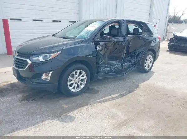 2GNAXREV5J6264677 2018 CHEVROLET EQUINOX - Image 2