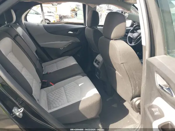 2GNAXREV5J6264677 2018 CHEVROLET EQUINOX - Image 8