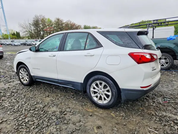 2GNAXREV5J6274089 2018 CHEVROLET EQUINOX - Image 2