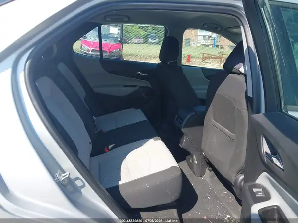 2GNAXREV5J6277770 2018 CHEVROLET EQUINOX - Image 8