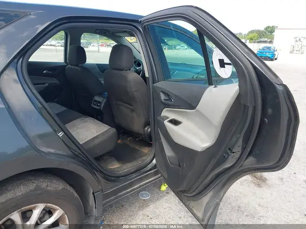 2GNAXREV5J6298800 2018 CHEVROLET EQUINOX - Image 8