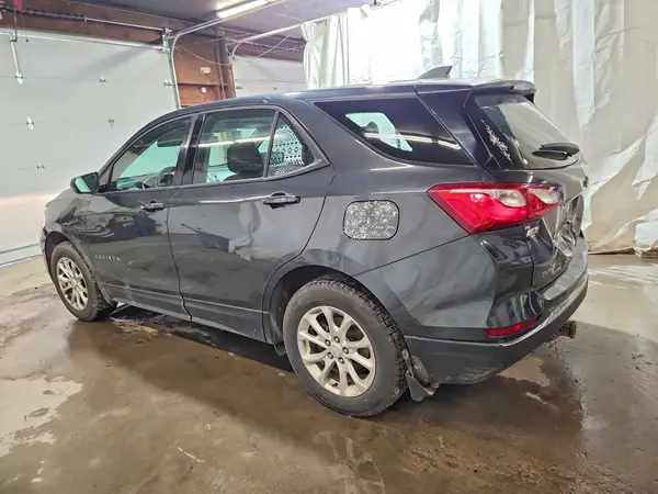 2GNAXREV7J6139387 2018 CHEVROLET EQUINOX - Image 2