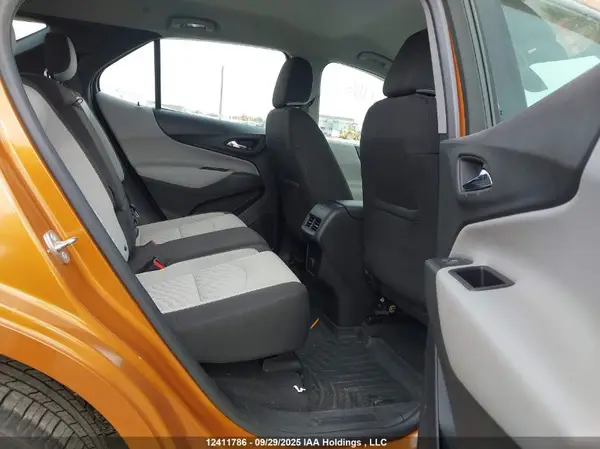2GNAXREV7J6144587 2018 CHEVROLET EQUINOX - Image 8