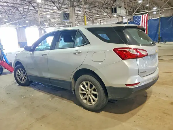 2GNAXREV7J6153581 2018 CHEVROLET EQUINOX - Image 2