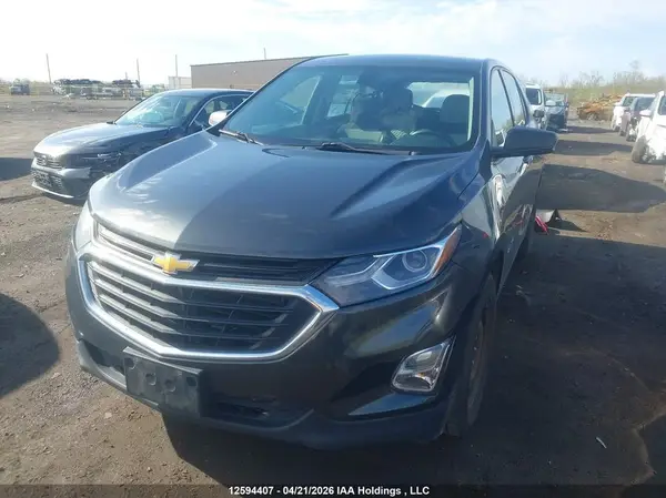 2GNAXREV7J6184927 2018 CHEVROLET EQUINOX - Image 2