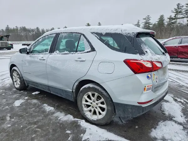2GNAXREV7J6207140 2018 CHEVROLET EQUINOX - Image 2
