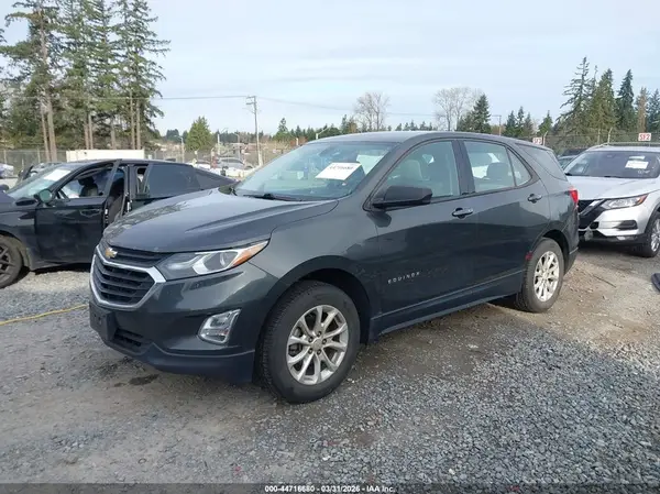 2GNAXREV7J6286969 2018 CHEVROLET EQUINOX - Image 2