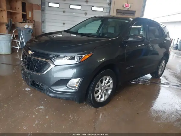 2GNAXREV7J6288799 2018 CHEVROLET EQUINOX - Image 2