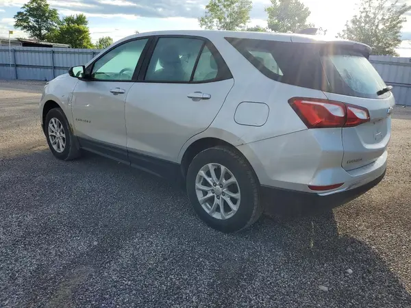 2GNAXREV7J6289712 2018 CHEVROLET EQUINOX - Image 2
