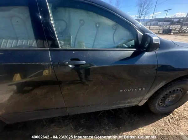 2GNAXREV8J6127233 2018 CHEVROLET EQUINOX - Image 2