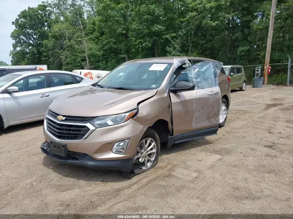 2GNAXREV8J6162211 2018 CHEVROLET EQUINOX - Image 2