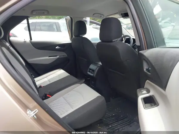 2GNAXREV8J6162211 2018 CHEVROLET EQUINOX - Image 8